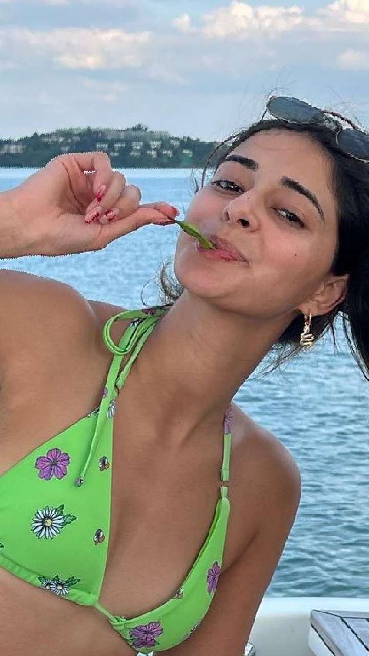 Ananya Panday Hot Pics