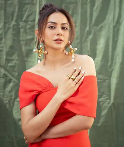 Rakul Preet Singh Hot Pics