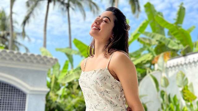 Rashmika Mandanna Hot Pics