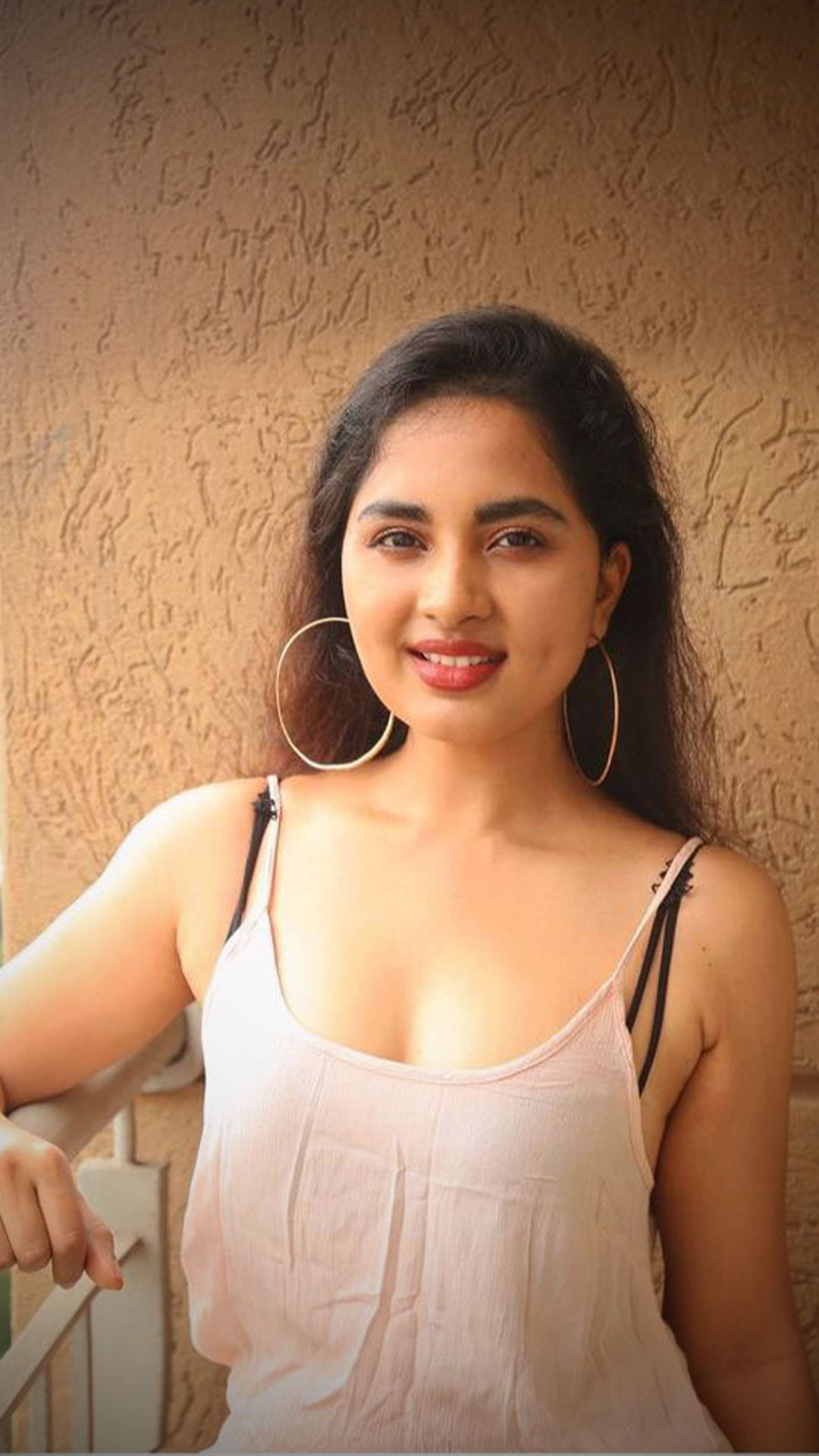 Srushti Dange Hot Pics