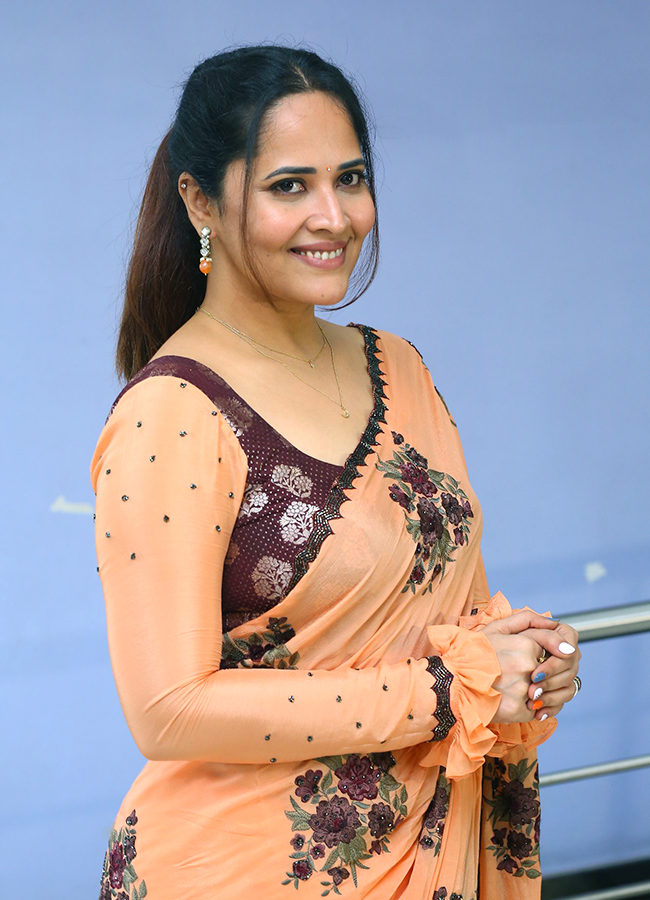 Anasuya Bharadwaj Hot Pics