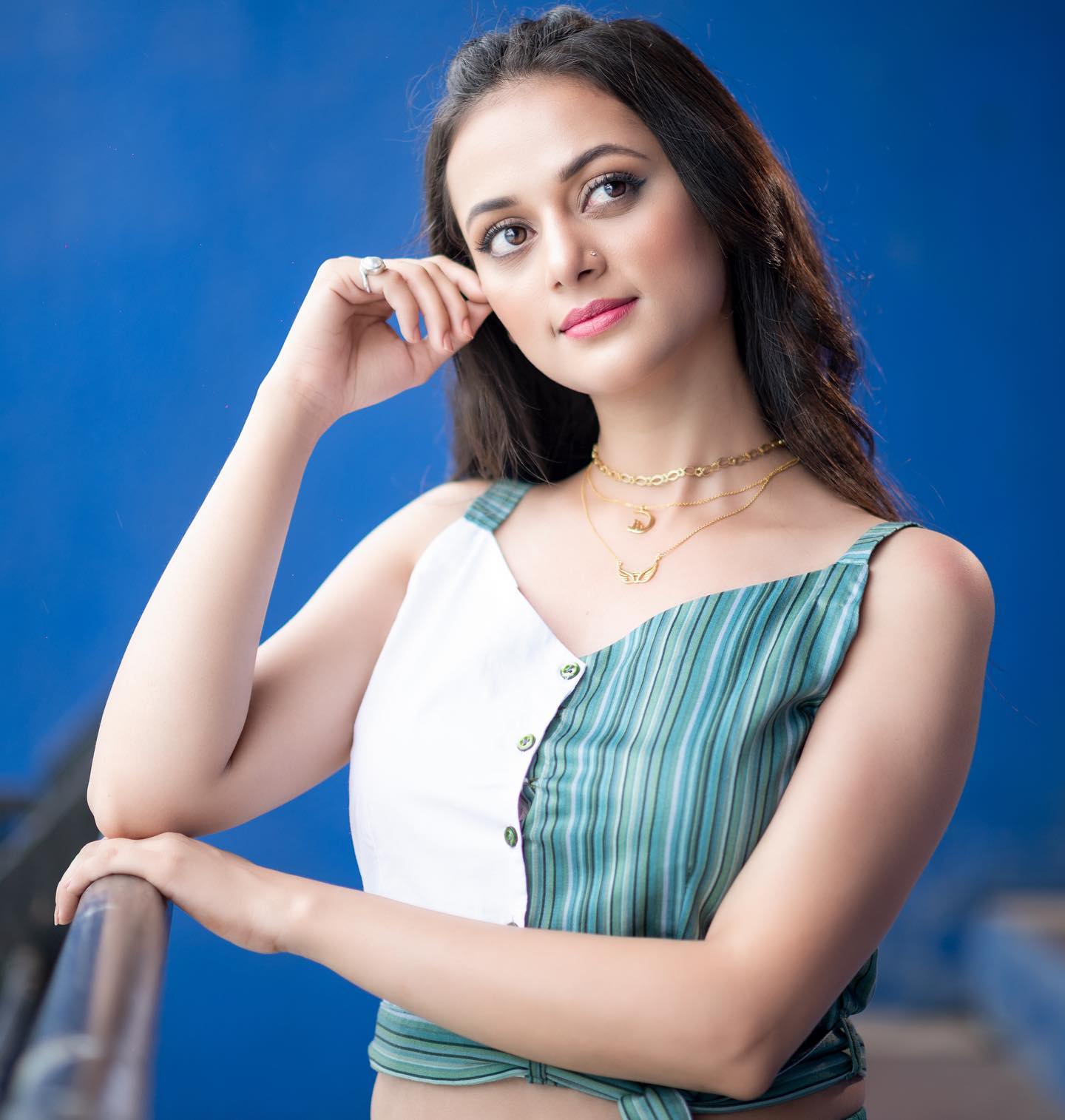 Kajol Srivastava Hot Pics