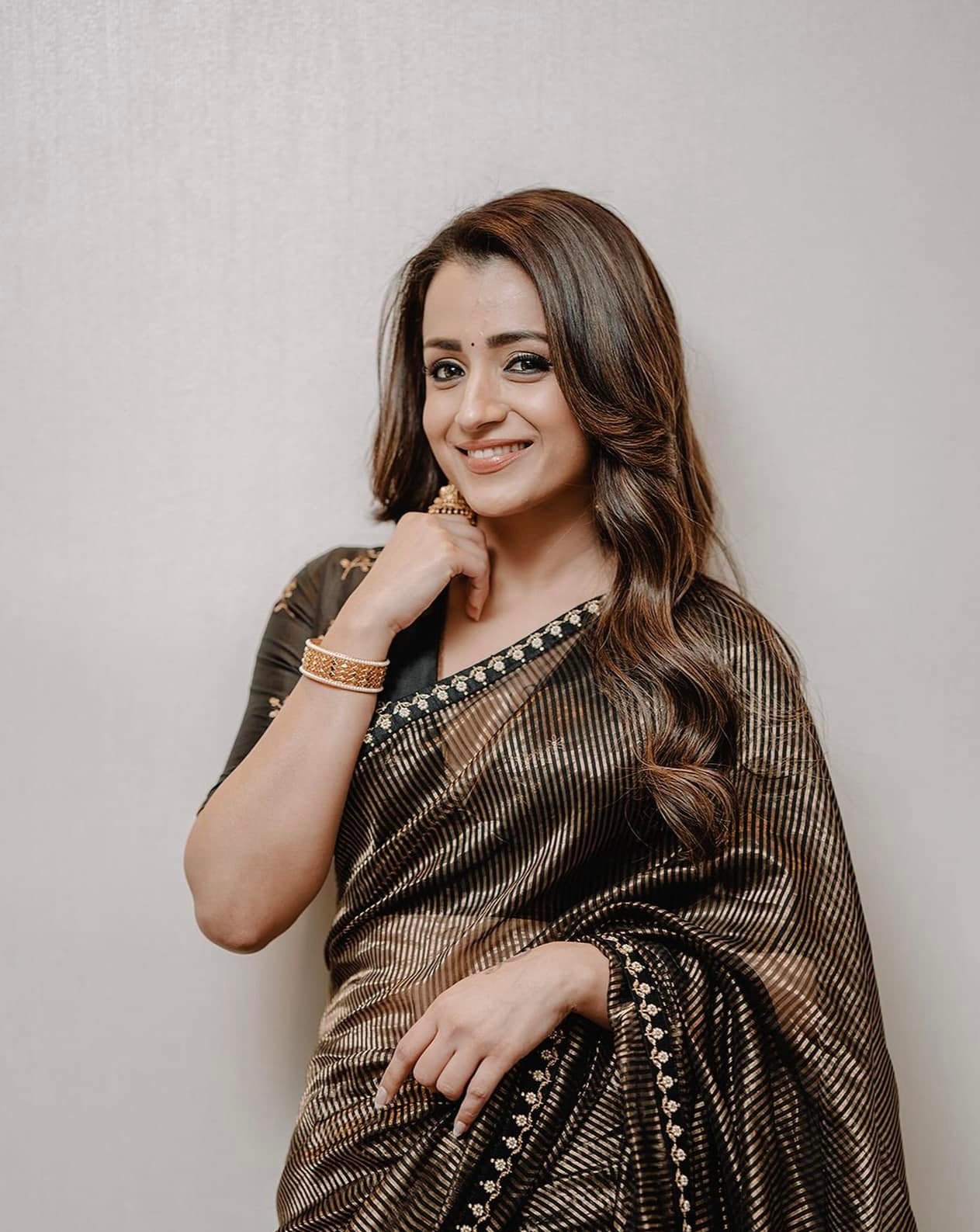 Trisha Krishnan Hot Pics