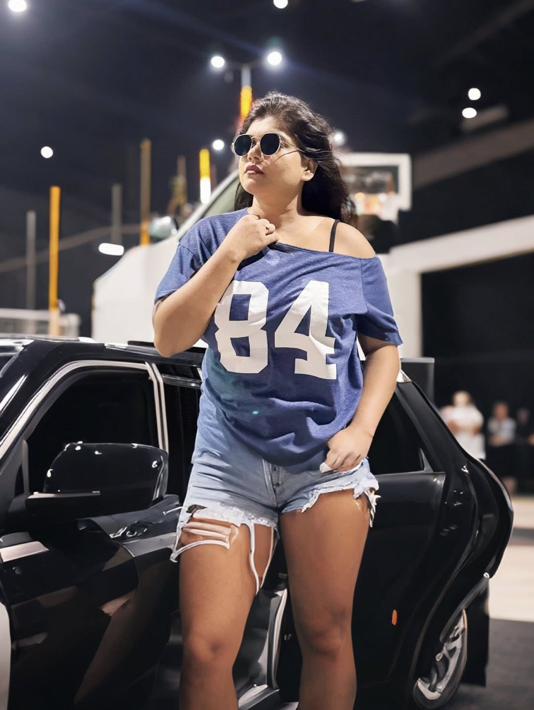 Nisha Dubey Hot Pics